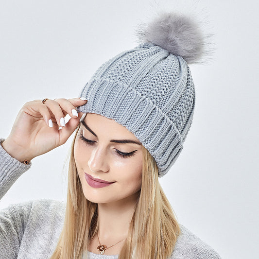 Pom-Pom Knit Hat